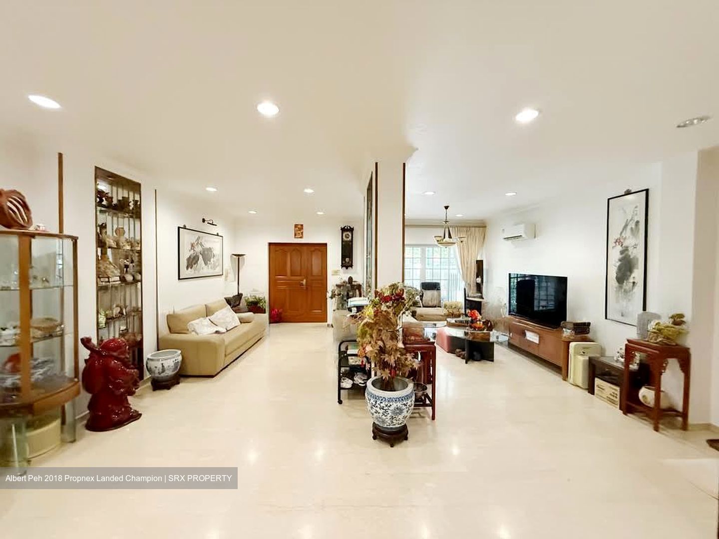 Mayflower Gardens (D20), Terrace #568077211
